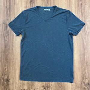 Eddie Bauer V Neck Blue Heathered Athletic T-Shirt